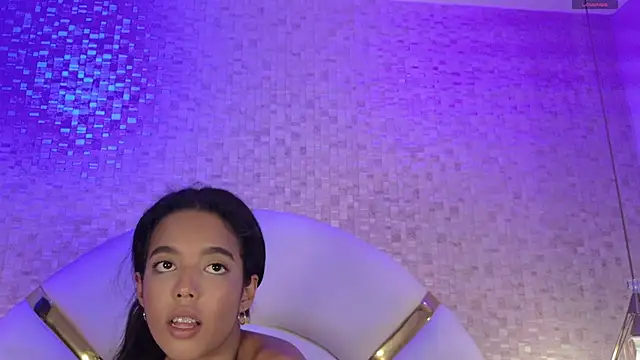 paulina cano online show from November 6, 2025, 7:18 pm