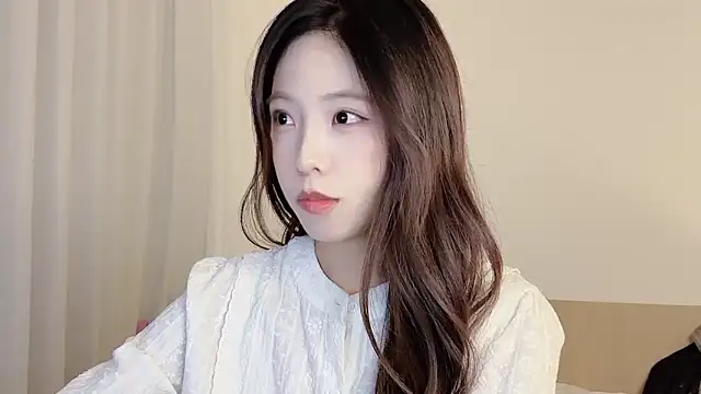 Meng 777 online show from November 24, 2025, 11:43 am