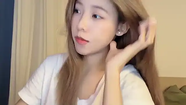 Snapshot of Meng_777 chatting on July 8, 2026, 11:33 am Meng 777 online show from July 8, 2026, 11:33 am