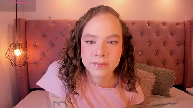 bycandy  online show from March 1, 2026, 1:22 pm