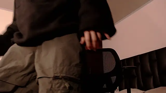 jaico santos online show from December 17, 2025, 10:59 pm