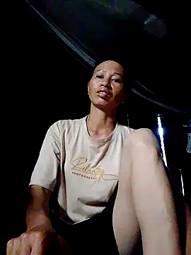 donna-bae online show from October 4, 2025, 11:06 pm