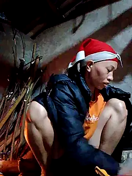 donna-bae online show from February 9, 2026, 11:14 pm