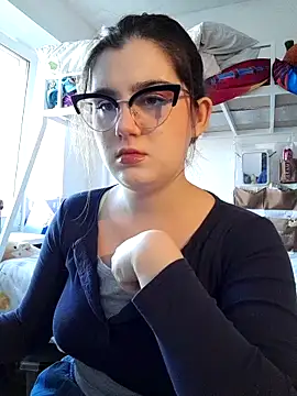 Snapshot of Luna_Moody chatting on September 26, 2025, 1:40 pm Luna Moody online show from September 26, 2025, 1:40 pm