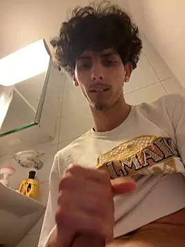 Albino1122 online show from March 3, 2026, 11:39 am