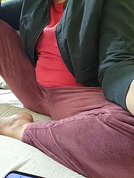 Feel the Fun online show from November 29, 2025, 4:34 am