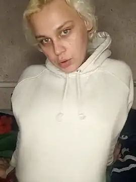 MargoShein online show from November 29, 2025, 8:53 pm