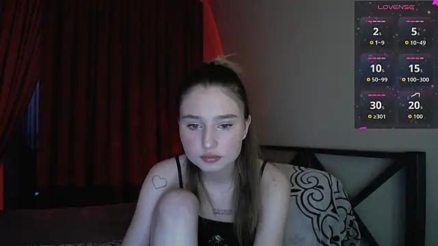  Lua   online show from September 23, 2025, 3:41 pm