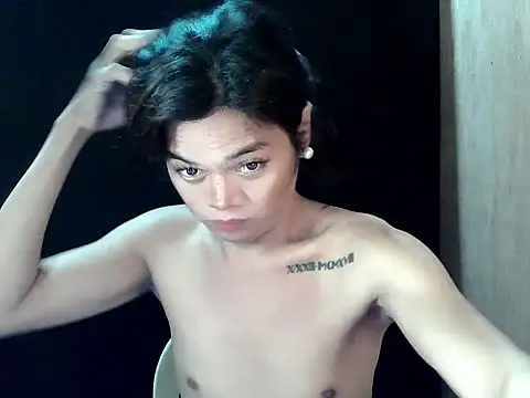 Snapshot of Nikah_loves_u chatting on November 9, 2025, 9:13 am Nikah loves u online show from November 9, 2025, 9:13 am