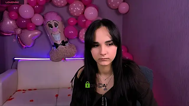 ariana ross7 online show from February 10, 2026, 8:08 pm