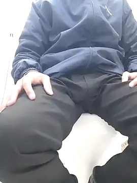 oi novin2 online show from October 28, 2025, 9:03 pm