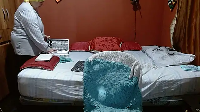 Snapshot of Sasharosee2 chatting on January 10, 2026, 12:11 pm Sasharosee2 online show from January 10, 2026, 12:11 pm