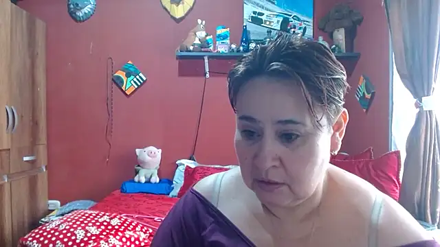 Sasharosee2 online show from May 25, 2026, 1:21 pm