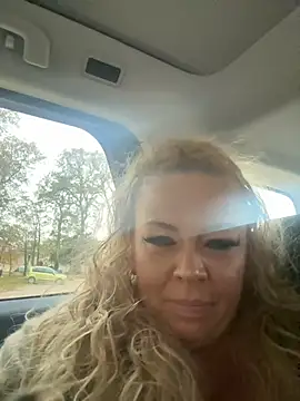 BonnyDesire online show from November 11, 2025, 3:07 pm