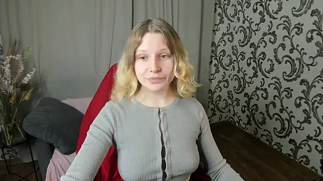  Velvet peach  online show from November 29, 2025, 10:15 am