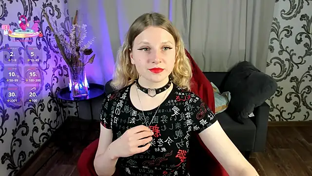  Velvet peach  online show from October 19, 2025, 12:08 pm
