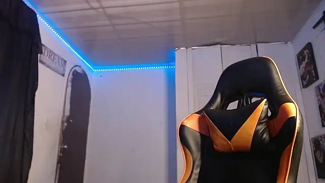 Chrys harris77 online show from September 25, 2025, 8:59 pm