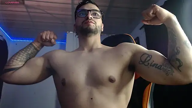 Chrys harris77 online show from November 19, 2025, 9:26 pm