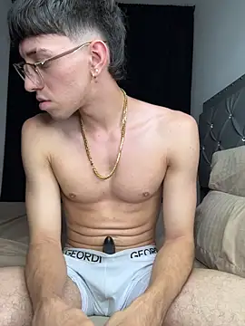 arthurdavies online show from November 16, 2025, 3:44 am