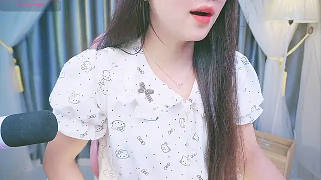 Cherry-26 online show from March 6, 2026, 4:02 pm