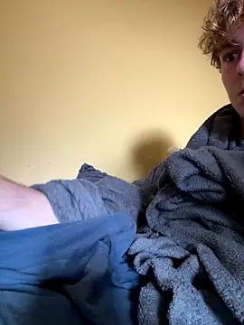 Snapshot of Randy9222 chatting on September 20, 2025, 1:38 pm Randy9222 online show from September 20, 2025, 1:38 pm