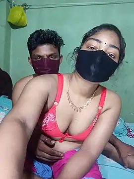 Cute Couple59 online show from June 3, 2026, 7:51 pm