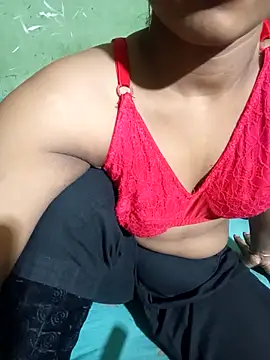 Cute Couple59 online show from November 5, 2025, 3:15 pm