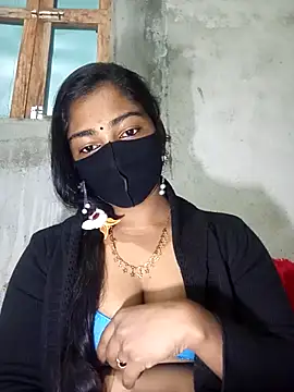 Snapshot of Cute_Couple59 chatting on February 6, 2026, 4:47 pm Cute Couple59 online show from February 6, 2026, 4:47 pm