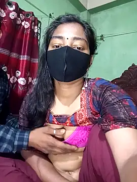 Snapshot of Cute_Couple59 chatting on February 27, 2026, 8:19 pm Cute Couple59 online show from February 27, 2026, 8:19 pm