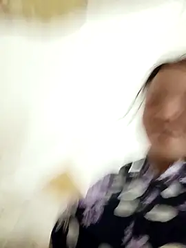 callistra online show from March 26, 2026, 3:32 pm