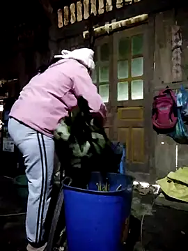 Biu xx online show from February 1, 2026, 1:26 am