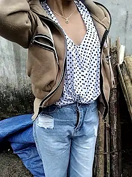 Biu xx online show from February 20, 2026, 8:05 am