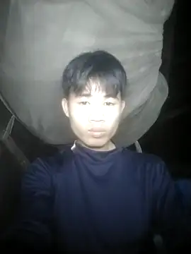 Snapshot of Nhyy_xx chatting on February 16, 2026, 12:37 pm Nhyy xx online show from February 16, 2026, 12:37 pm