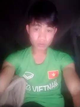 Snapshot of Nhyy_xx chatting on November 11, 2025, 1:39 pm Nhyy xx online show from November 11, 2025, 1:39 pm