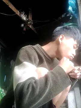 Snapshot of Nhyy_xx chatting on October 23, 2025, 1:15 am Nhyy xx online show from October 23, 2025, 1:15 am