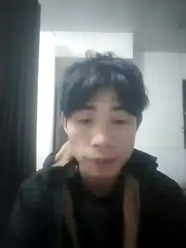 Snapshot of Nhyy_xx chatting on January 6, 2026, 11:25 am Nhyy xx online show from January 6, 2026, 11:25 am