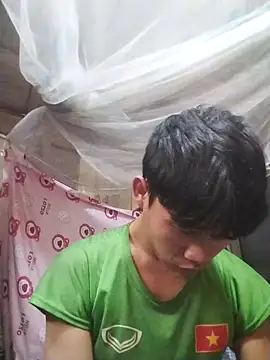 Snapshot of Nhyy_xx chatting on November 25, 2025, 3:29 am Nhyy xx online show from November 25, 2025, 3:29 am