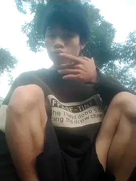 Snapshot of Nhyy_xx chatting on October 9, 2025, 11:05 pm Nhyy xx online show from October 9, 2025, 11:05 pm