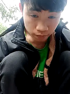 Snapshot of Nhyy_xx chatting on February 28, 2026, 3:28 am Nhyy xx online show from February 28, 2026, 3:28 am