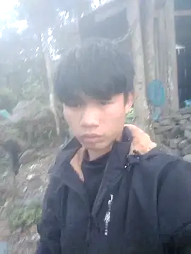 Snapshot of Nhyy_xx chatting on December 15, 2025, 8:53 am Nhyy xx online show from December 15, 2025, 8:53 am