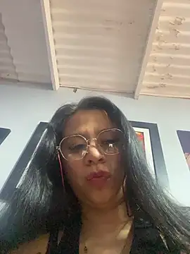 Rouus14 online show from November 7, 2025, 11:26 am