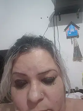 Layla Tavares1972 online show from September 17, 2025, 11:18 pm
