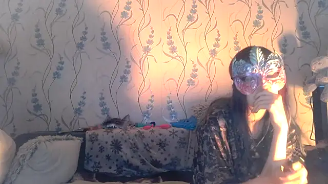 Hot SkinnyGirl online show from October 5, 2025, 2:52 pm