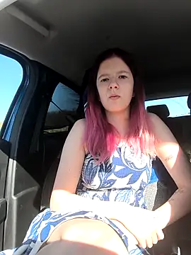 Hot SkinnyGirl online show from April 26, 2026, 2:14 pm