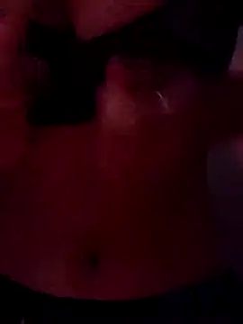 sassyishhu76 online show from December 3, 2025, 8:03 am