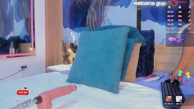 Anabacker01 online show from April 5, 2026, 12:56 pm