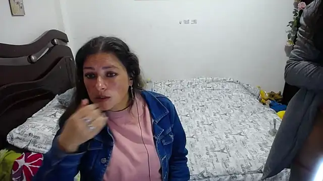 Snapshot of Tachy- chatting on October 13, 2025, 7:37 pm Tachy- online show from October 13, 2025, 7:37 pm