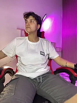 nicocoox online show from March 15, 2026, 8:05 pm