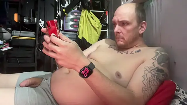 lickyluke17 online show from September 18, 2025, 4:15 am