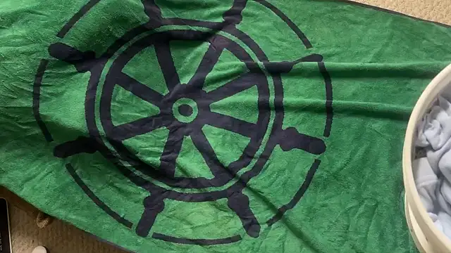 Doanything4you online show from November 27, 2025, 7:31 am